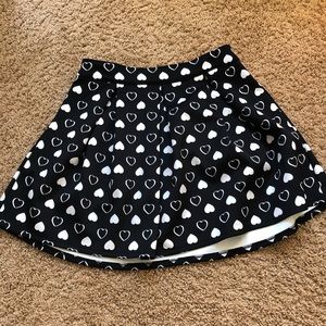 Bethany Mota black and white heart skater skirt